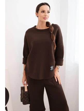 Dámský teplákový komplet z silnějšího materiálu se širokými nohavicemi hnědý