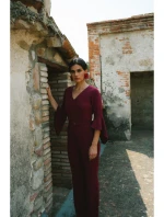 S416 Kombinéza s volánkovými rukávy - bordó