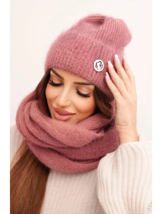 Dámská souprava s čepicí a šálou z měkké pleteniny tmavě pudrově růžová