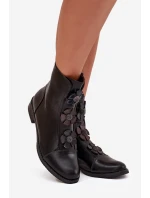 Dámské botky Pravienne – zateplené, na plochém podpatku, s květinovou ozdobou, černé Dámské botky Pravienne – zateplené, na plochém podpatku, s květinovou ozdobou, černé