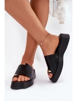 Dámské Pantofle Na Platformě S Dekorativním Detalem Černé Linosea