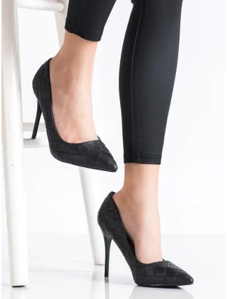 Jedinečné dámské lodičky černé na jehlovém podpatku Jedinečné dámské lodičky černé na jehlovém podpatku