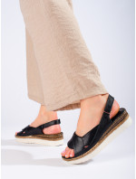 Luxusní dámské  sandály černé na klínku