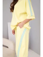 Dámský máslový komplet z viskózy mikina a kalhoty s lampasy žlutý