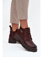 Nízké zateplené dámské kotníkové boty na klínku s ozdobným páskem bordó Therisse