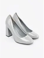 Výborné  lodičky Jasnoszary dámské na širokém podpatku
