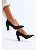 Černé Zamszové Lodičky Na Podpatku S Srdcem Zazoo 2453/OS Černé Zamszové Lodičky Na Podpatku S Srdcem Zazoo 2453/OS