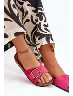 Dámské pantofle s přezkou na korkové platformě – fuchsiová Zavira