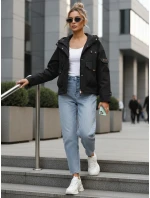 Dámská přechodná bunda s kapucí a kapsami černá FashionStreet TY5636