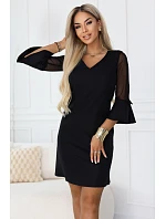 668-1 Trapézové brokátové šaty s tylovými rukávy a výstřihem do V - černé