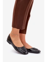 Lakované Elegantní Dámské Baletky S Ozdobným Detalem Černé Vinceza 17377