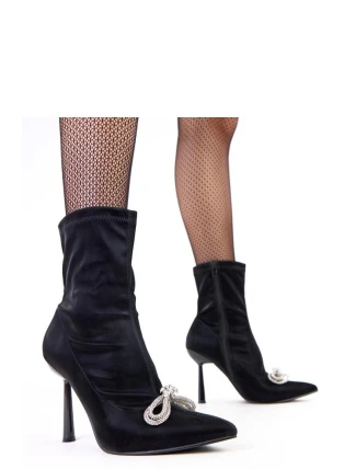 Boty na podpatku model 218549 Solea Boty na podpatku model 218549 Solea