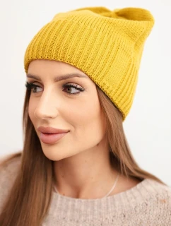 Dámská zimní čepice s vlnou v klasickém žebrovaném vzoru K444 hořčicová