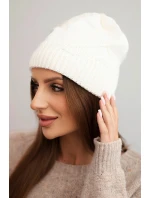 Dámská zimní čepice z vlny s proužkovaným vzorem K471 ecru