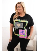 Dámská bavlněná halenka Plus Size se zlatým nápisem černá + zelená Dámská bavlněná halenka Plus Size se zlatým nápisem černá + zelená