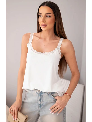 Dámská halenka na ramínkách s krajkovým zakončením bílá Dámská halenka na ramínkách s krajkovým zakončením bílá
