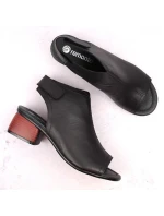 Kožené pohodlné sandály Remonte W RKR654 Kožené pohodlné sandály Remonte W RKR654