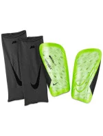 Fotbalové chrániče Nike Mercurial Lite SuperLock DN3609-702 Fotbalové chrániče Nike Mercurial Lite SuperLock DN3609-702