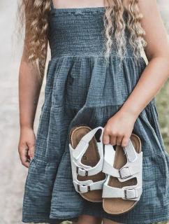 Dětské sandálky na korkové platformě se suchým zipem šedé Rorria