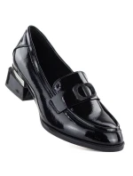 Dámské lakované polobotky s ozdobným podpatkem černé Vinceza 58638