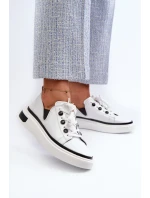 Bílé lakované dámské kožené tenisky D&A LR535 Bílé lakované dámské kožené tenisky D&A LR535