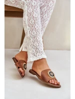 Kožené pantofle s ozdobou na plochém podpatku Zazoo 3047/O Camel