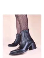 Boty na podpatku model 222368 Solea Boty na podpatku model 222368 Solea