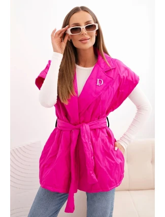 Dámská prošívaná vesta s páskem a širokým límcem růžová Dámská prošívaná vesta s páskem a širokým límcem růžová