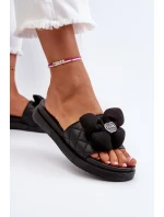 Dámské pantofle se zdobením na nízké platformě, černá cedrella