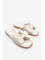 Dámské kožené pantofle s mašlí Bílé Becky Dámské kožené pantofle s mašlí Bílé Becky