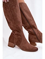 Dámské perforované kozačky na nízkém podpatku Vinceza 58637 světle hnědé