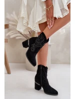 Zdobené Perforované Botky Dámské Na Podpatku Z Eko Semiše Černé S.Barski HY42-029 Zdobené Perforované Botky Dámské Na Podpatku Z Eko Semiše Černé S.Barski HY42-029