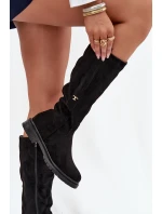 Dámské zateplené kozačky na nízkém podpatku z Delyssa – černé