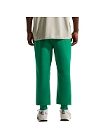 Pánské kalhoty Nike Club BB Jogger zelené FN3787 365 Pánské kalhoty Nike Club BB Jogger zelené FN3787 365