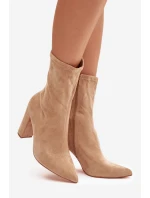Dámské kotníkové boty na sloupkovém podpatku s prošitím Rosivelle – béžové