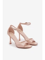 Sandály na podpatku model 222260 Step in style Sandály na podpatku model 222260 Step in style