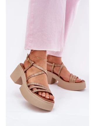 Sandály na podpatku  model 214994 Step in style