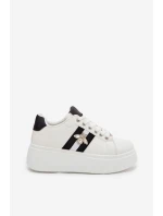 Dámské tenisky na platformě s bílým přívěskem Palvessa