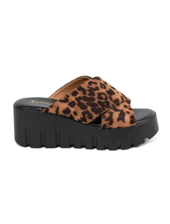 Zajímavé dámské se zvířecím motivem nazouváky na klínku