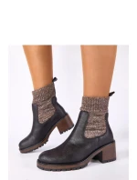 Boty na podpatku model 222348 Solea Boty na podpatku model 222348 Solea