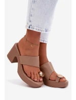 Dámské nazouváky na sloupkovém podpatku se zlatým detailem tmavě béžové Sinora