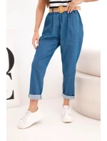 Dámské kalhoty s ohrnutou nohavicí a páskem tmavě džínové