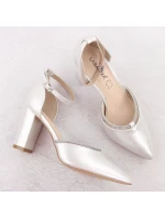 Dámské vestavěné ažurové sandály béžové Sabatina