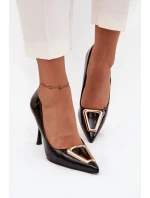 Lakované lodičky se zlatým detailem černé Paivelle