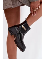 Lakované kotníkové boty zimní s ozdobnou páskou černé Vivessa