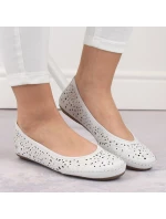 Kožená pohodlná polobotka Rieker W RKR649 bílá