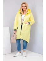 Dámská bunda Plus Size prošívaná s kapucí a sportovními manžetami žlutá