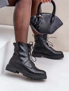 Zateplené boty s ozdobnými prvky na šněrování černé Irivina