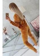 Velurová souprava s volánky velbloud Velurová souprava s volánky velbloud