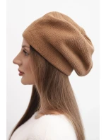 Dámská klasická hladká pletená čepice K420 camelová
